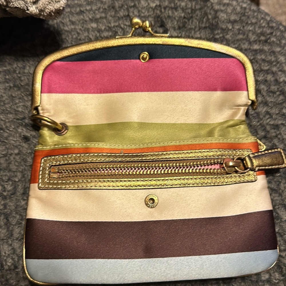 Coach baguette clutch - Picture 3 of 4